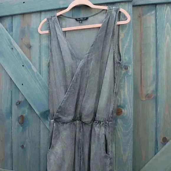 Gray Jumpsuit Velvet Heart Athena Tencel Size Small - Picture 4 of 7